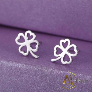 4 Yaprak Şans Yoncası Kalp Figürlü Gümüş Küpe